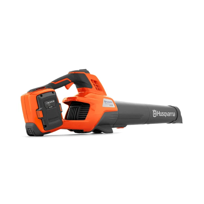 Husqvarna 230iB with battery and charger