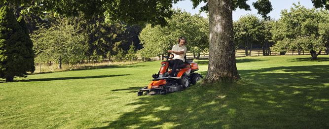 HUSQVARNA R 316TX Unit Only