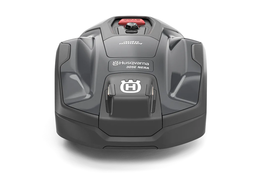 Husqvarna Automower® 305E NERA (600 m²)