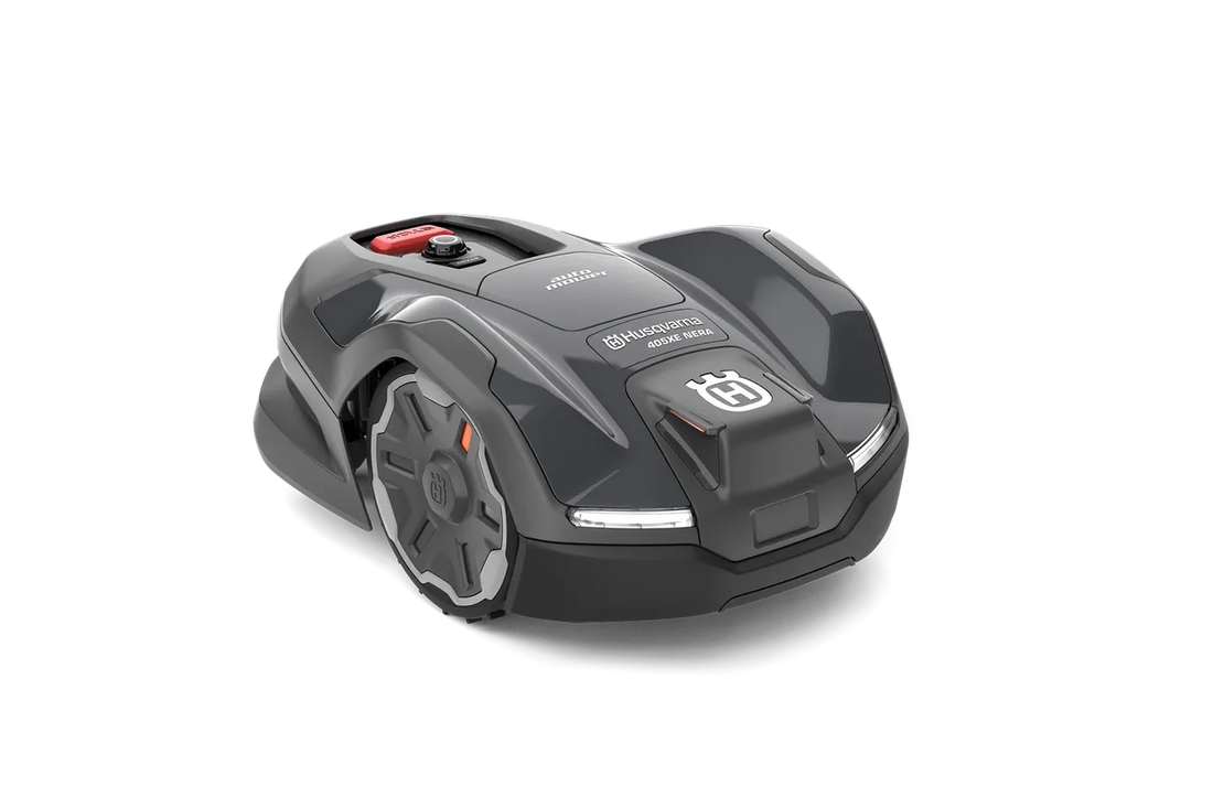 Husqvarna Automower® 405XE NERA (900 m²)